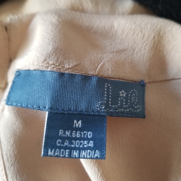 Anthropologie  Lil silk blouse - Picture 4 of 6